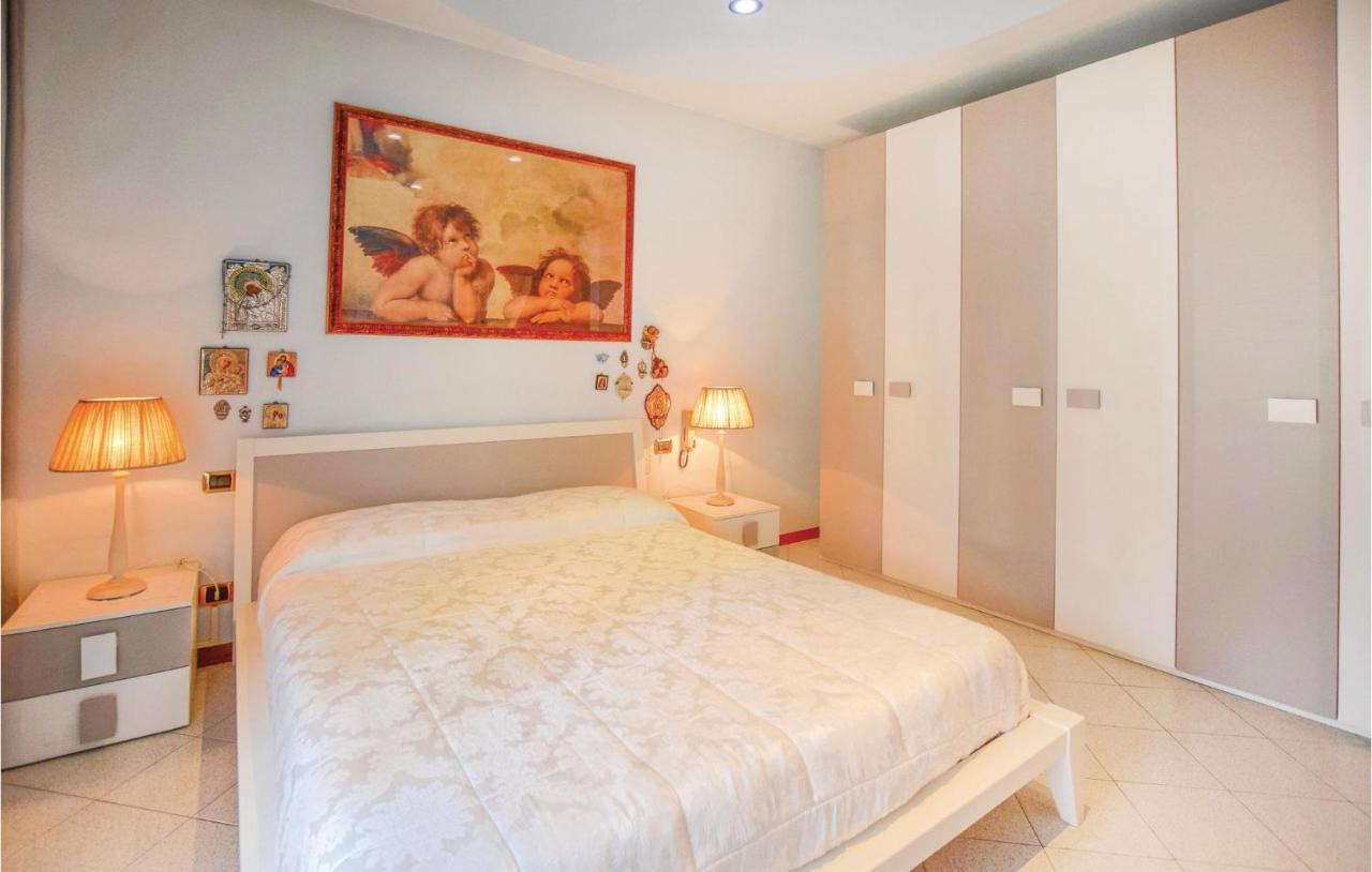 Maison Des Fleurs Massarosa Luaran gambar